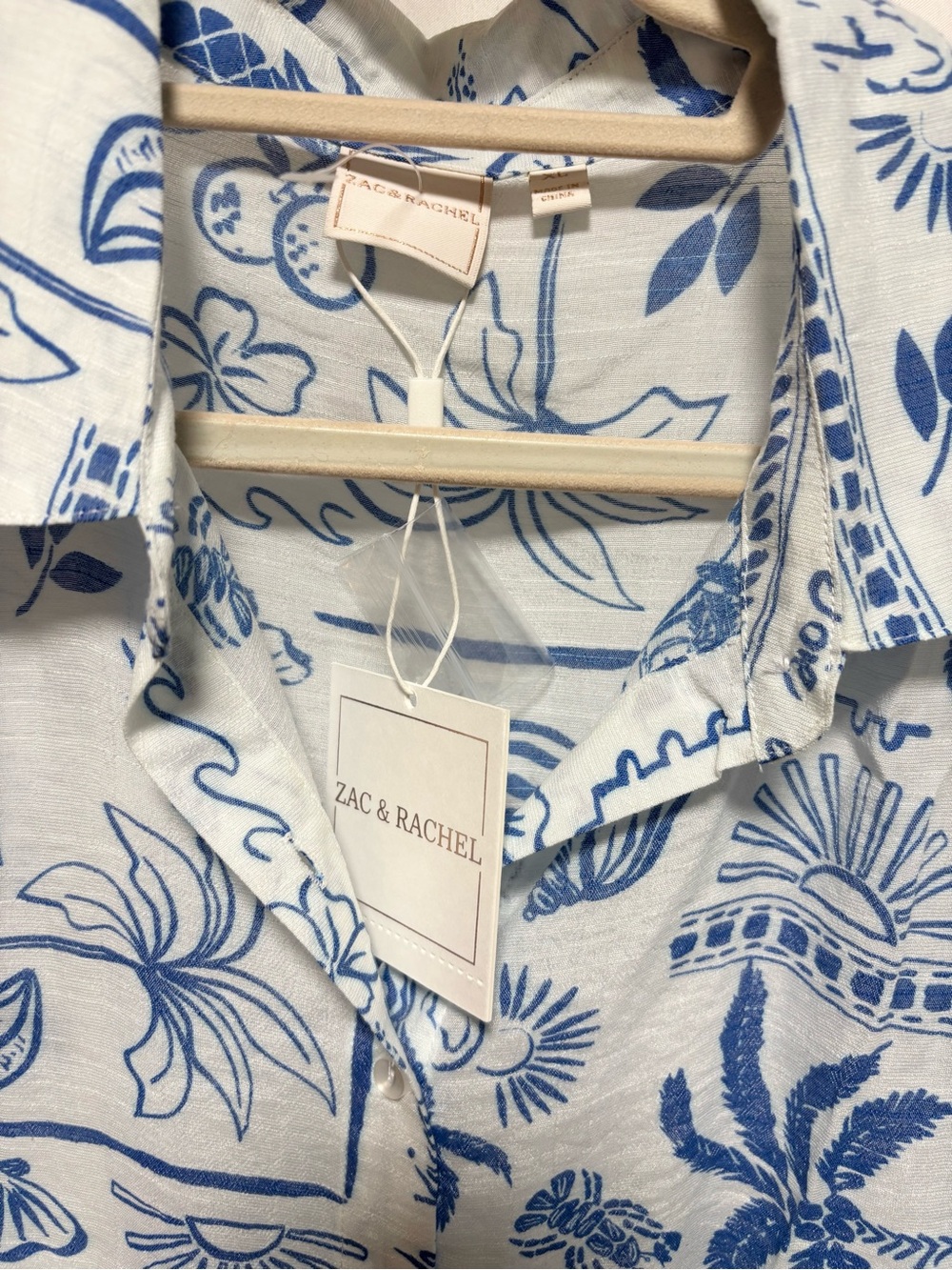 Zac & Rachel White linen blend Shirt with Blue Tropical Print XL - Picture 2 of 8